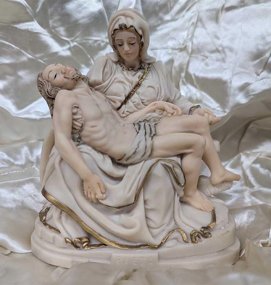 Valentino Pieta Statue 6"